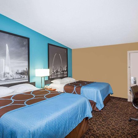 Super 8 By Wyndham Belleville St. Louis Area Zewnętrze zdjęcie